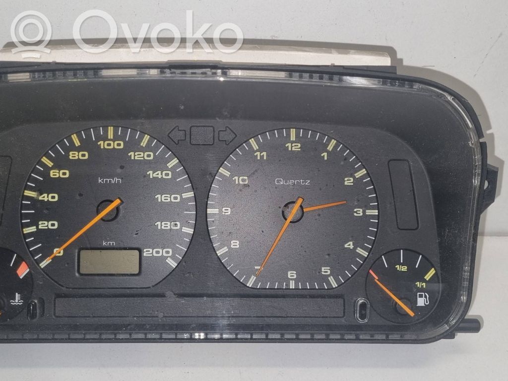 Seat Ibiza I (021A) Vitezometru (grup de instrumente) 