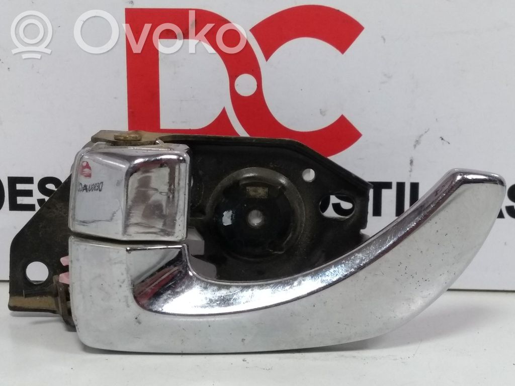 Hyundai Terracan Manecilla interna puerta delantera 