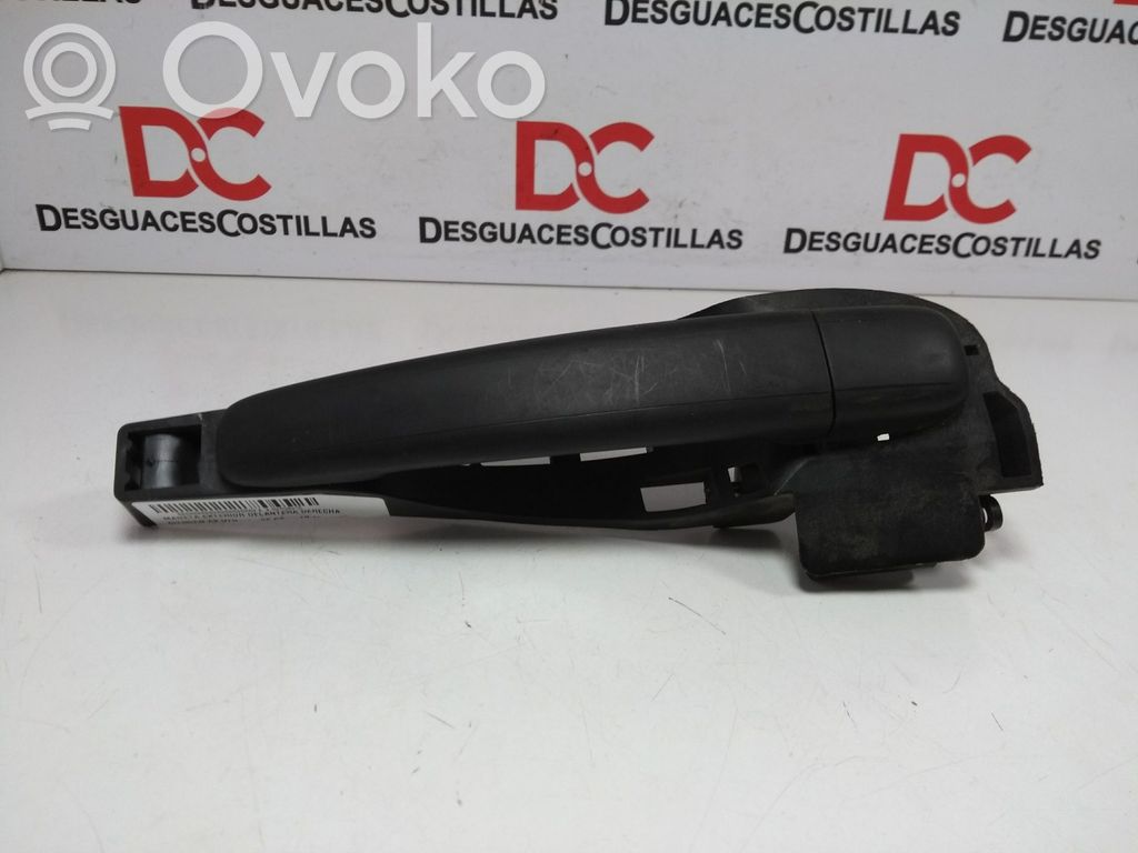 Manecilla externa puerta delantera   NEGRA
