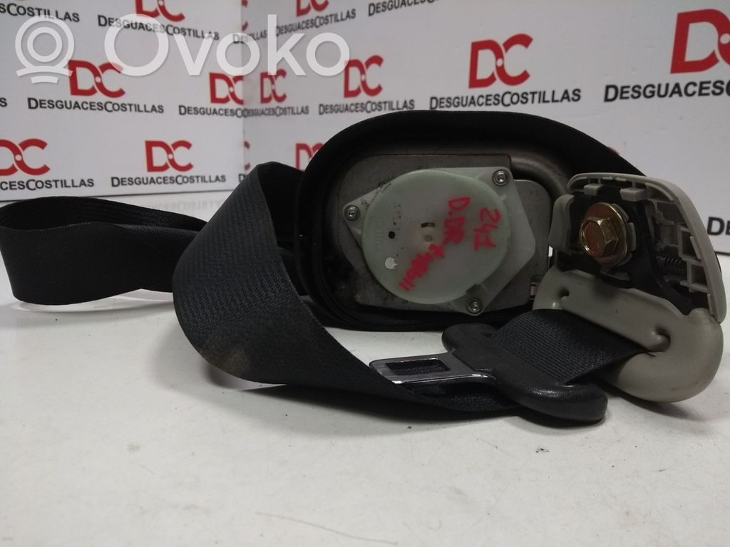 Toyota Corolla Verso E121 Cinturón delantero 