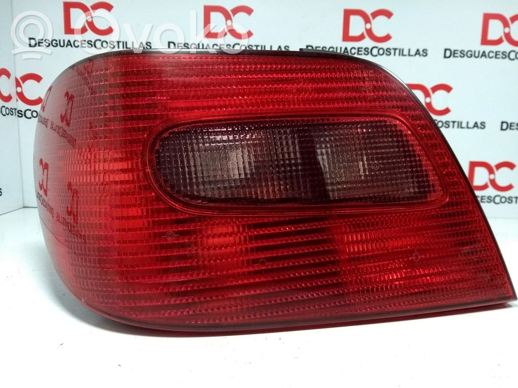 Citroen Xsara Aizmugurējais lukturis virsbūvē 