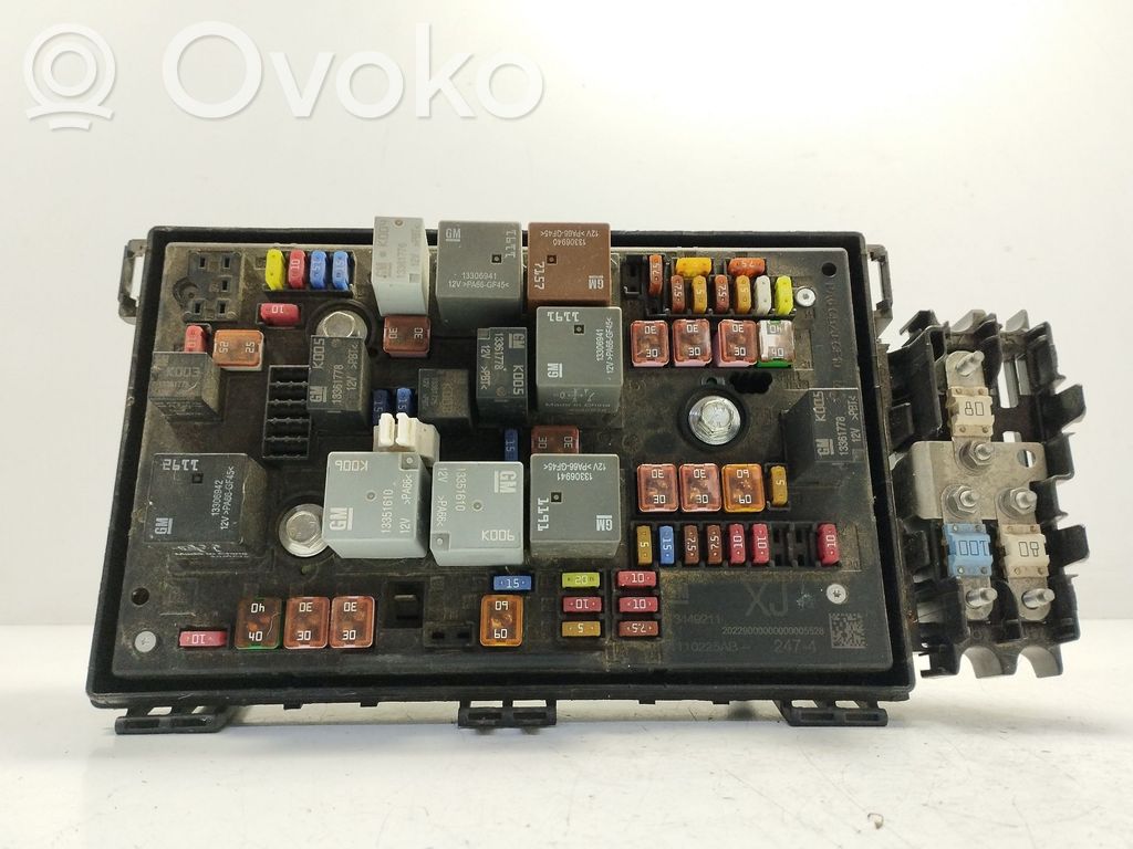 Opel Astra J Moduł / Sterownik BSM 