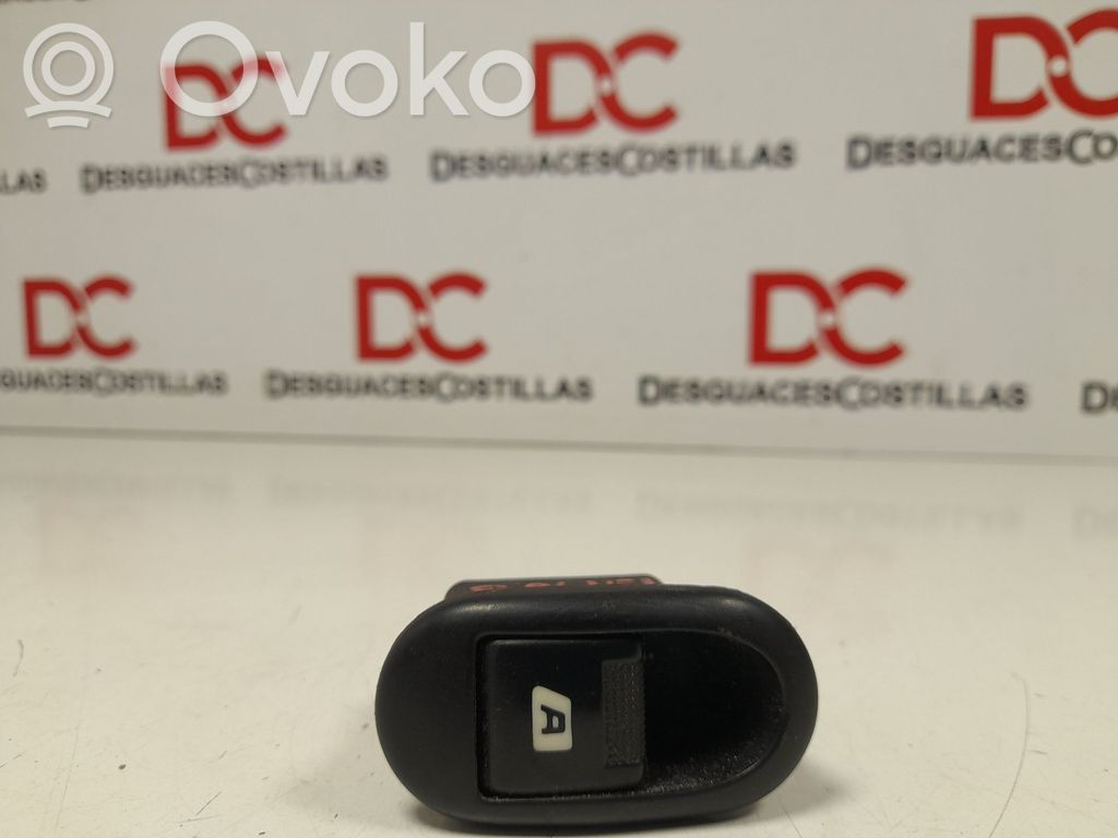 Citroen C3 Electric window control switch 