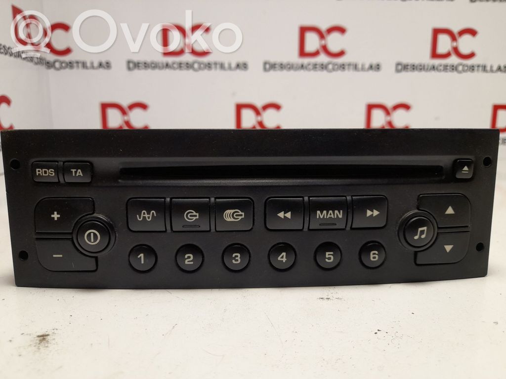 Peugeot 206 HiFi Audio sound control unit 
