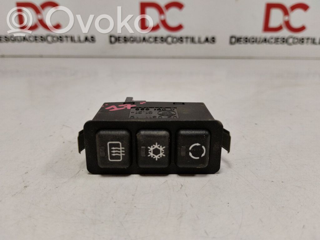 Other switches/knobs/shifts   03051110