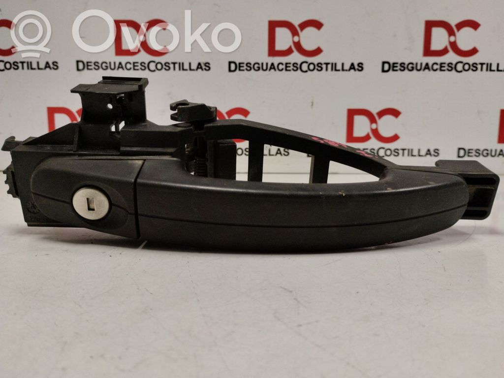 Ford Focus Manecilla externa puerta delantera 