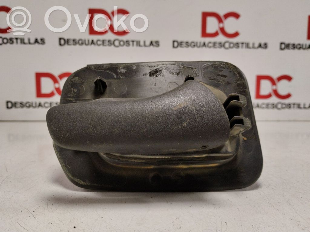 Opel Corsa B Manecilla interna puerta trasera 