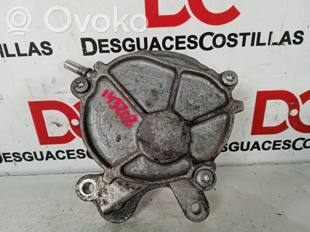 Peugeot 407 Vacuum pump 
