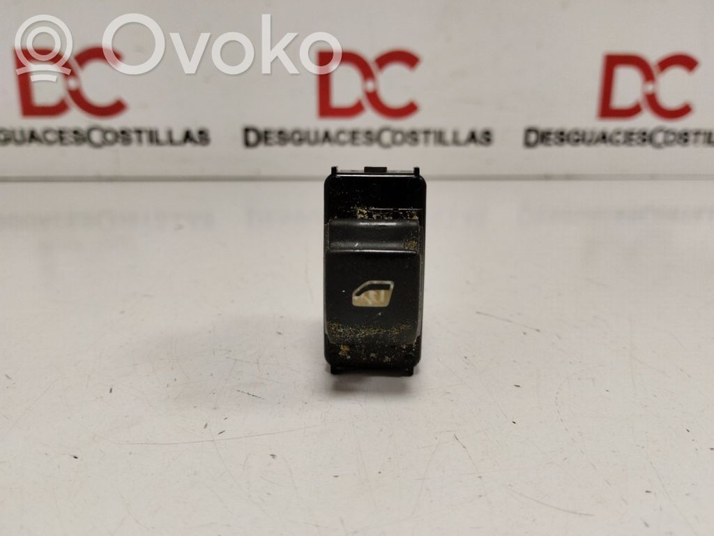 Citroen Berlingo Electric window control switch 