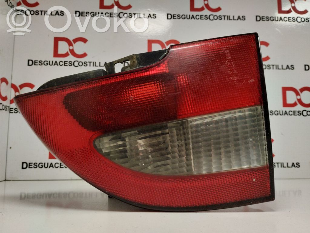 Renault Megane I Aizmugurējais lukturis pārsegā 
