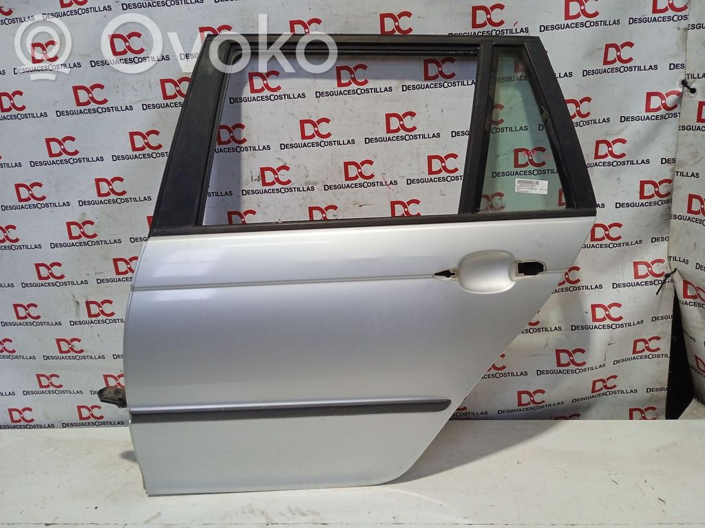 Puerta trasera   41527034155
