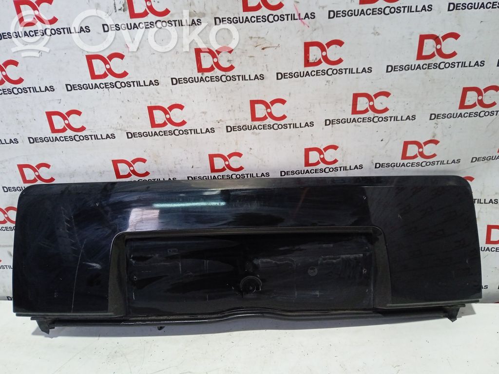 Parcel shelf   8701W2