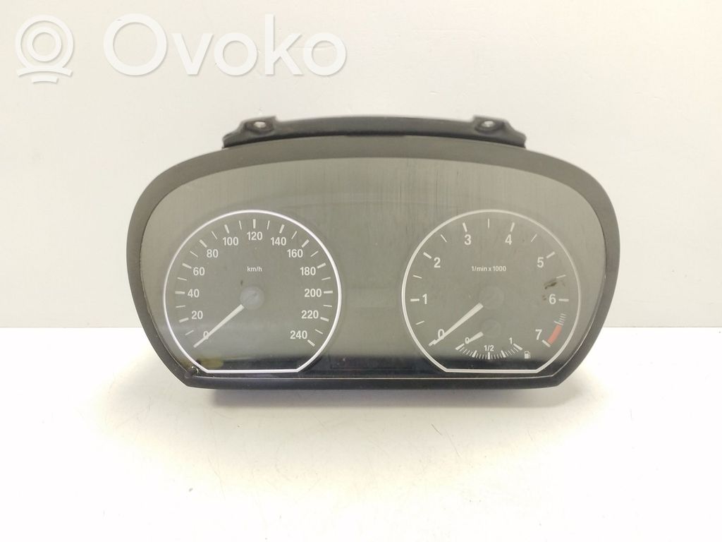 BMW 1 E81 E87 Spidometrs (instrumentu panelī) 