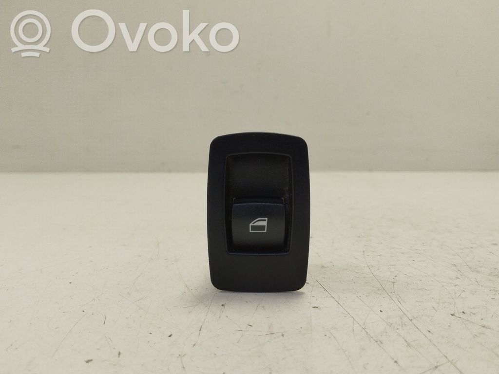 Electric window control switch   61316945874