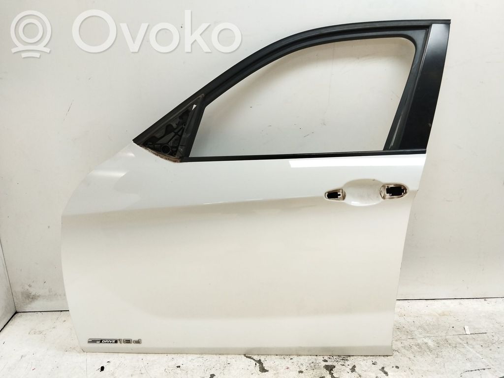Front door   41009628745