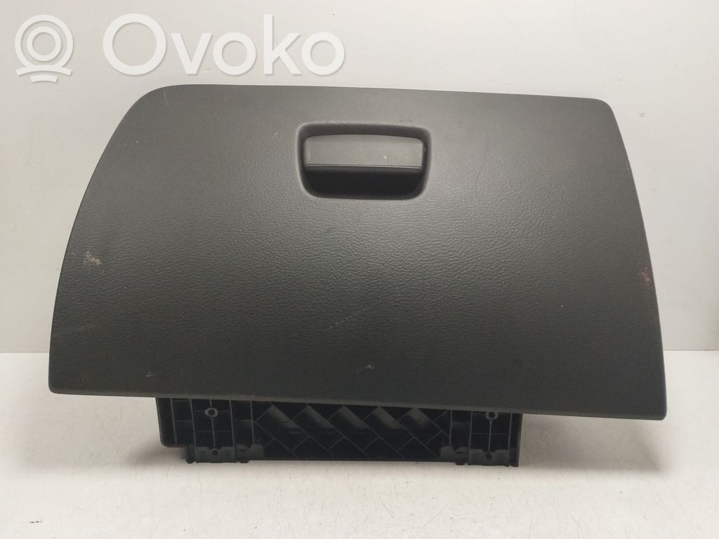 Handschuhfach   51162991313