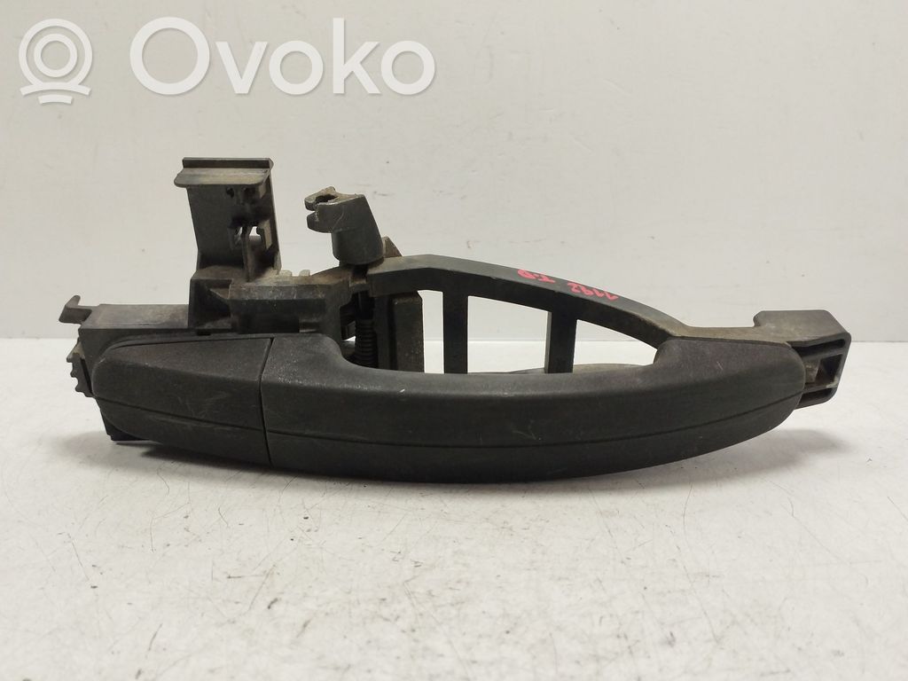 Ford Focus Manecilla externa puerta trasera 