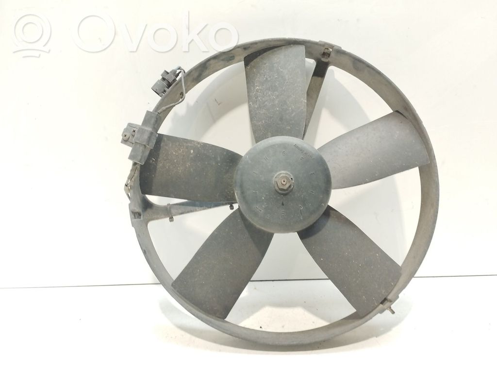 BMW 5 E34 Elektrisks radiatoru ventilators 