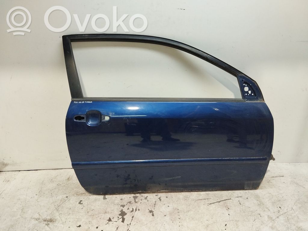 Toyota Corolla Verso E121 Durvis 