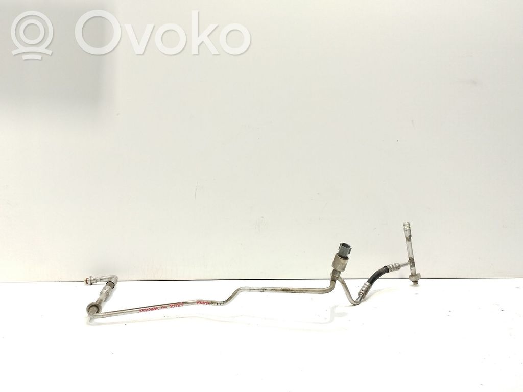Ford Focus Ilmastointilaitteen putki (A/C) 