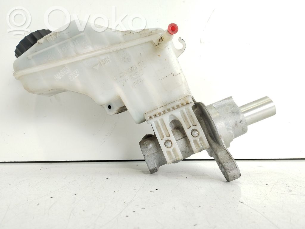 Opel Corsa E Jarrutehostin 