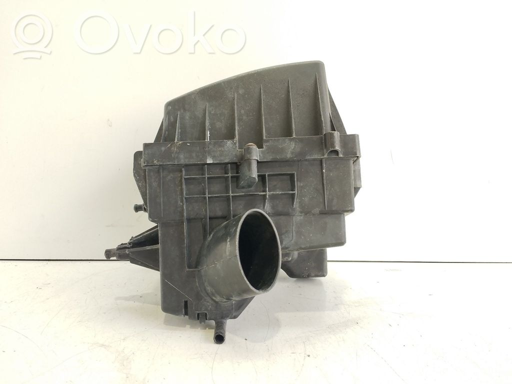Air filter box   39032999