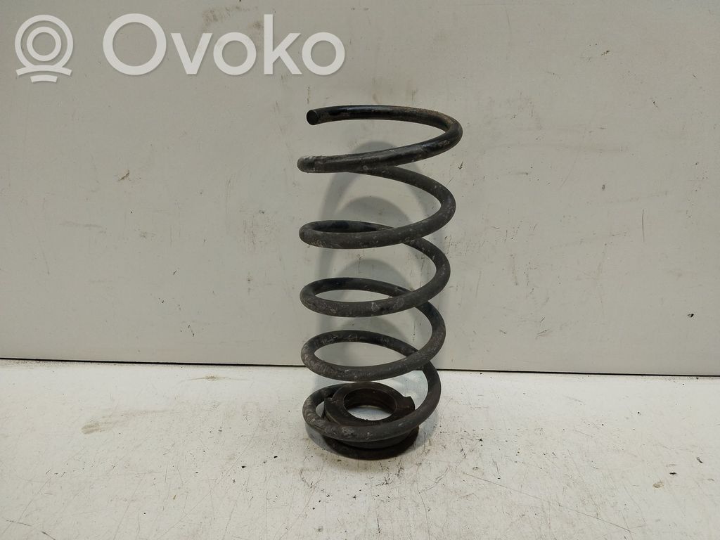 Opel Corsa D Etukierrejousi 