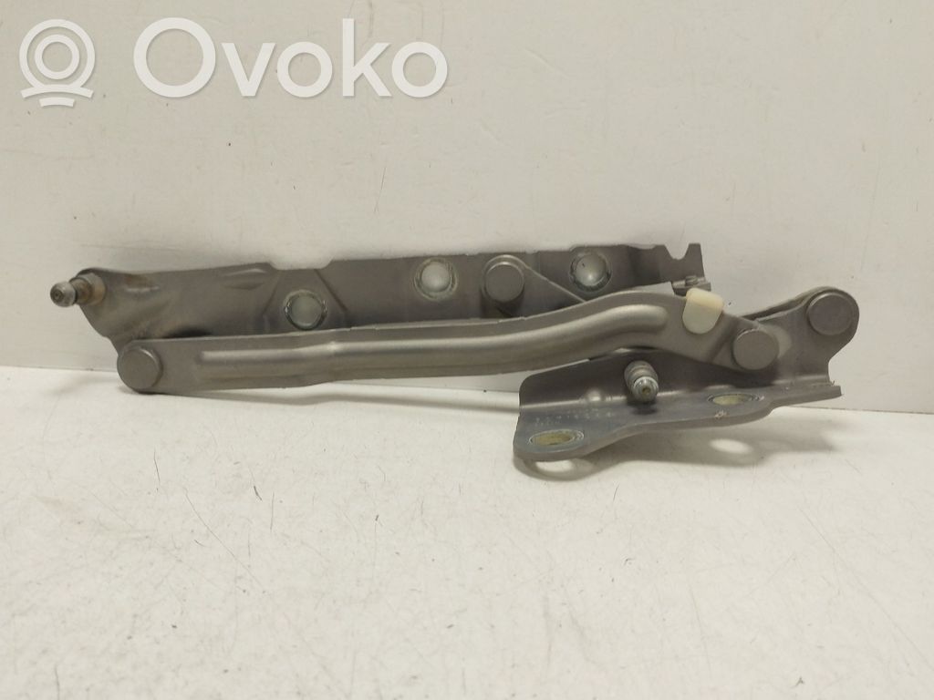 Volvo S40 Tailgate/trunk/boot hinge 