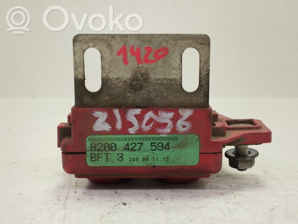 Renault Clio III Citu veidu vadības bloki / moduļi 