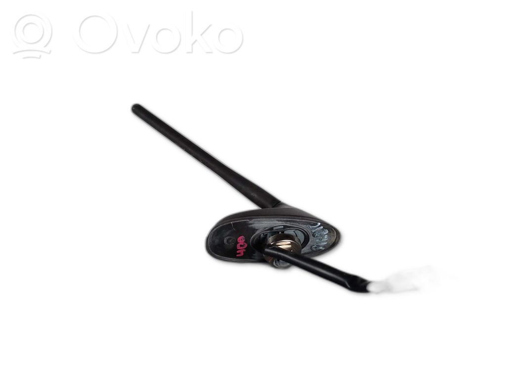 Mazda CX-7 Radion antenni 