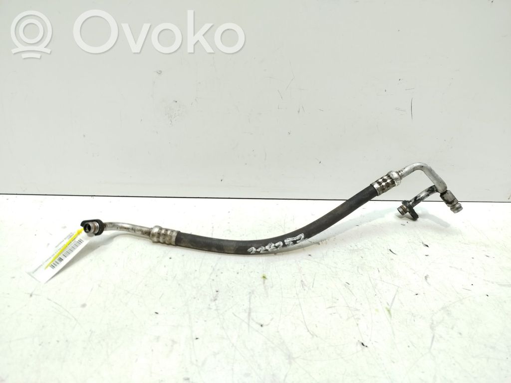 Ilmastointilaitteen putki (A/C)   6460HT