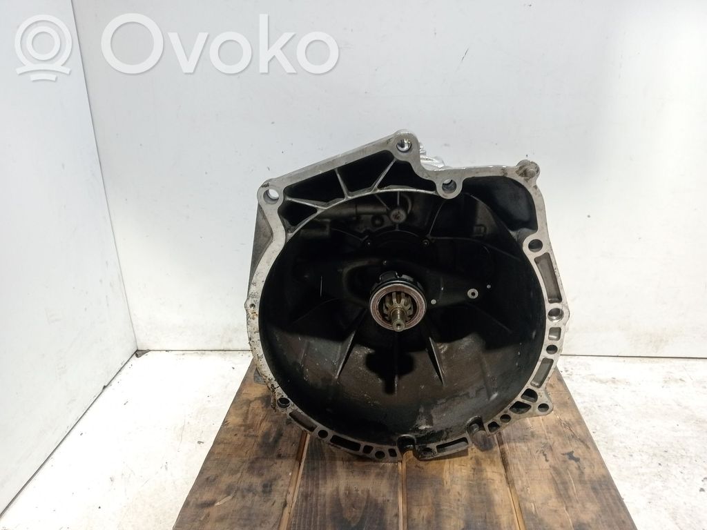 BMW 3 E46 Mechaninė 5 pavarų dėžė 