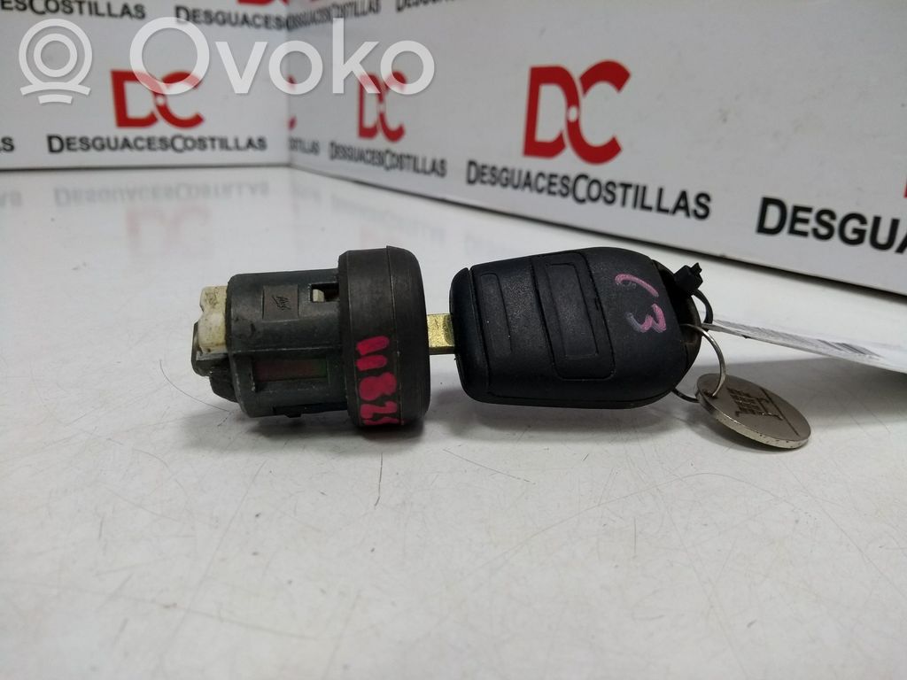 BMW 3 E36 Užvedimo spynelė 