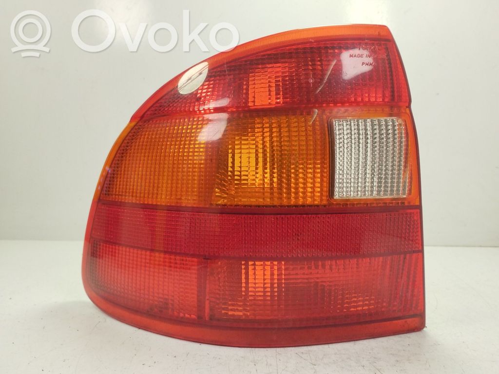 Opel Astra F Lampa tylna 