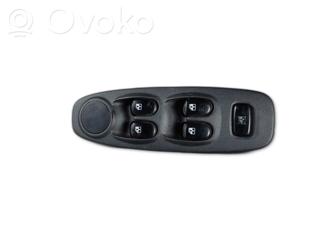 Hyundai Accent Electric window control switch 