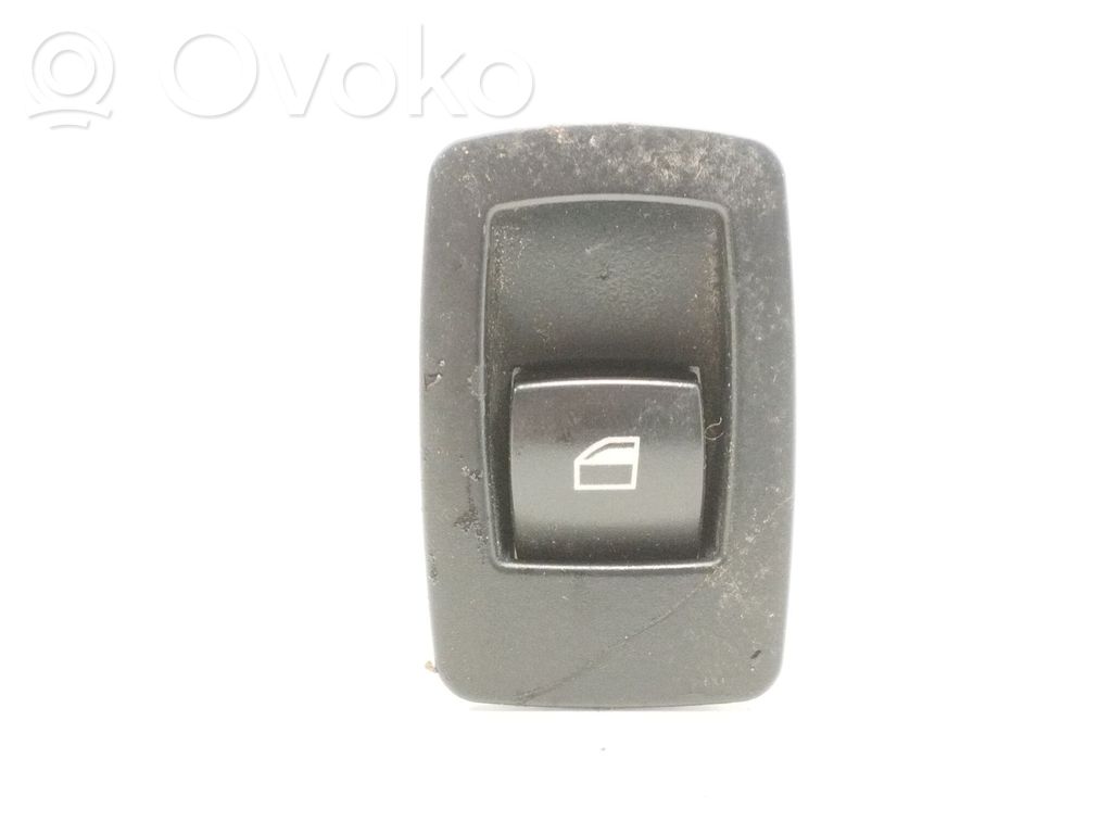 Electric window control switch   61316945874
