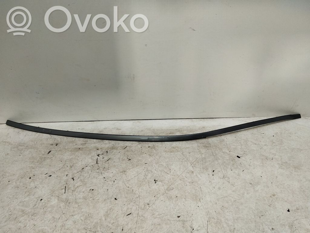 BMW 5 E60 E61 Osłona tylnej klapy 