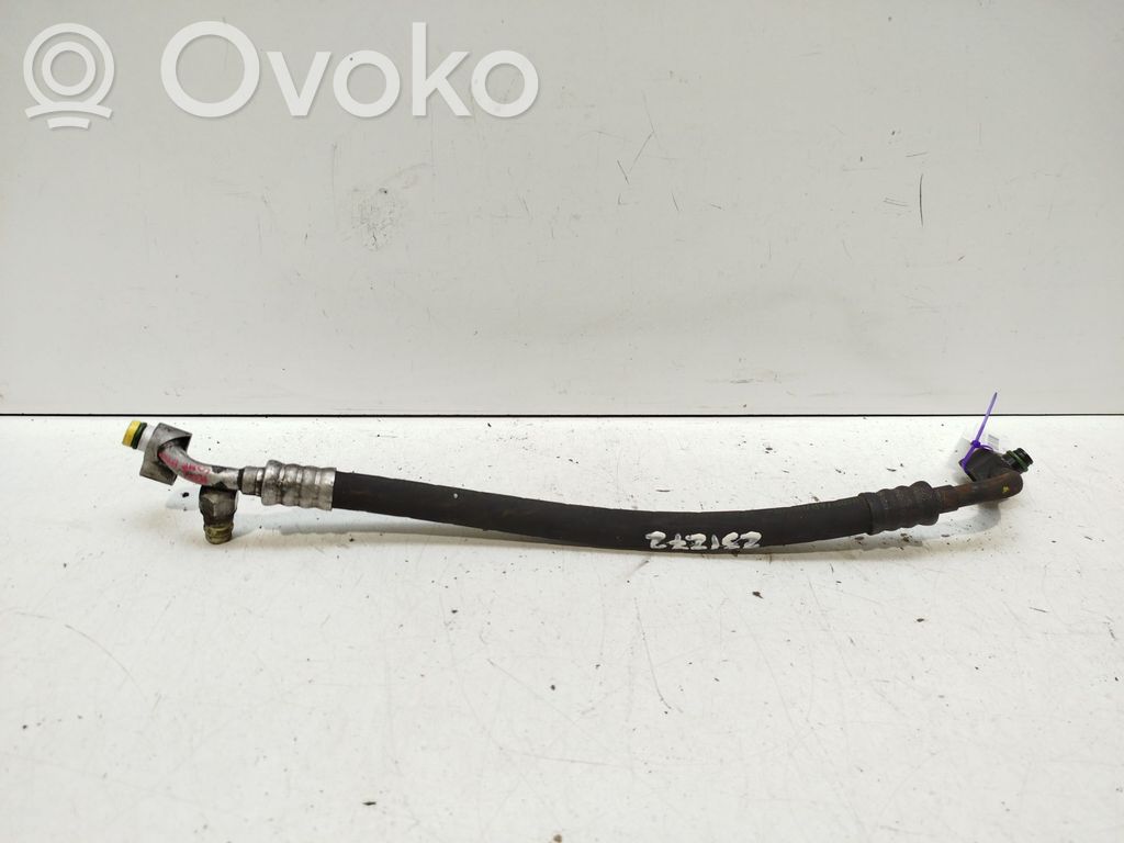 BMW 3 E46 Air conditioning (A/C) pipe/hose 
