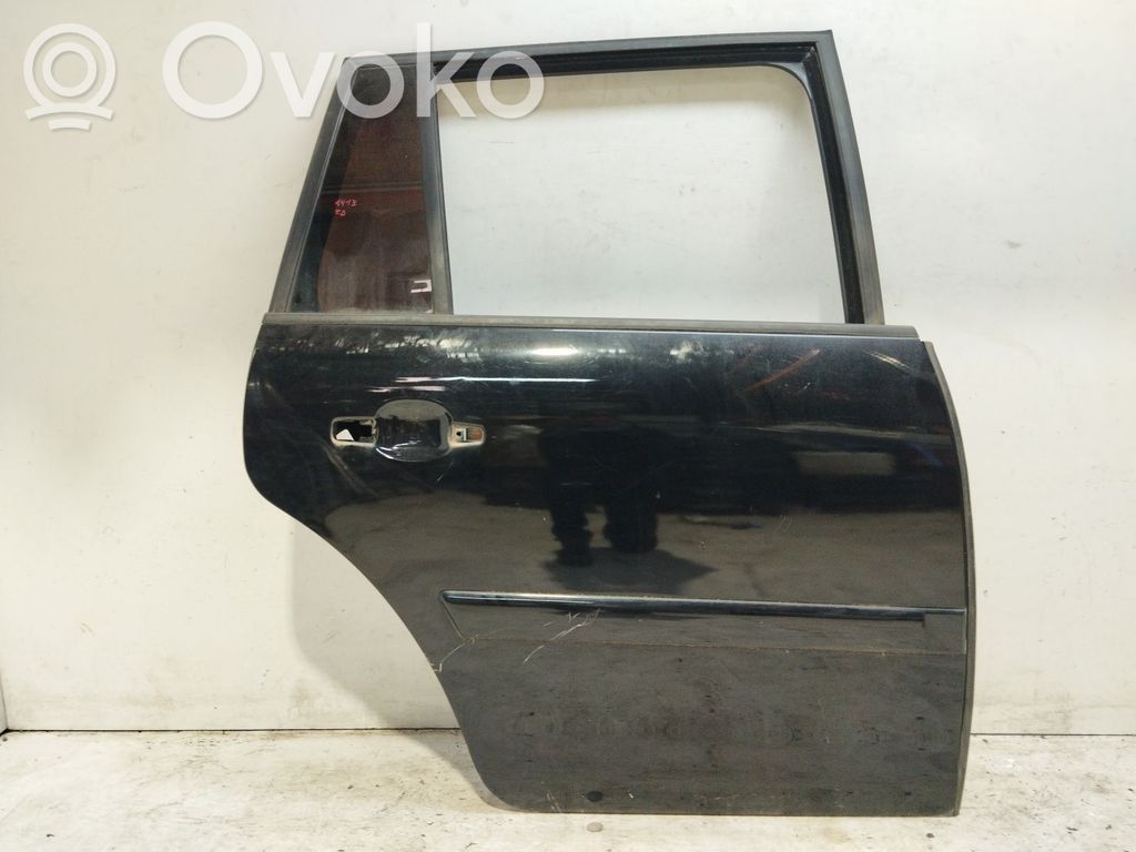 Puerta trasera   9008P6,LUNA9204L4