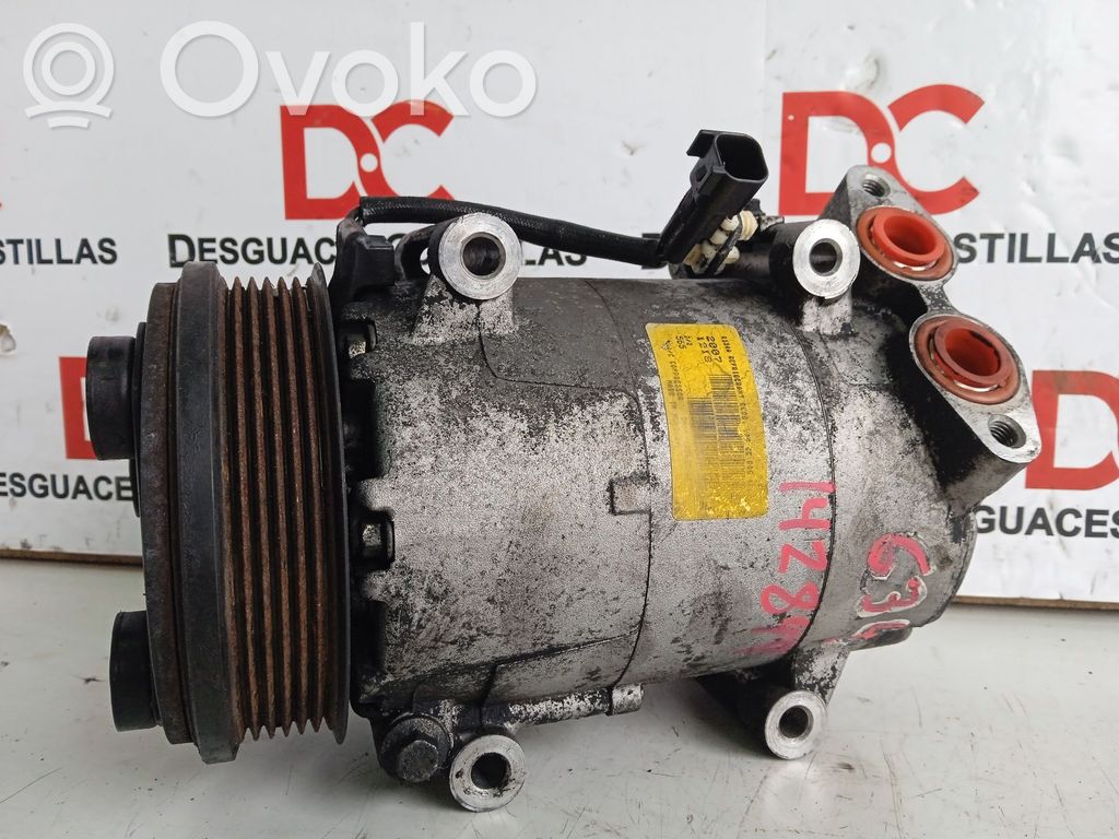 Ford Focus Air conditioning (A/C) compressor (pump) 