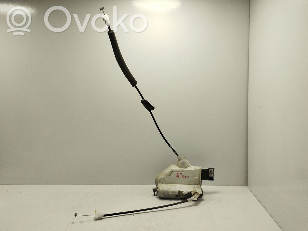 Citroen C3 Priekšpusē slēdzene 