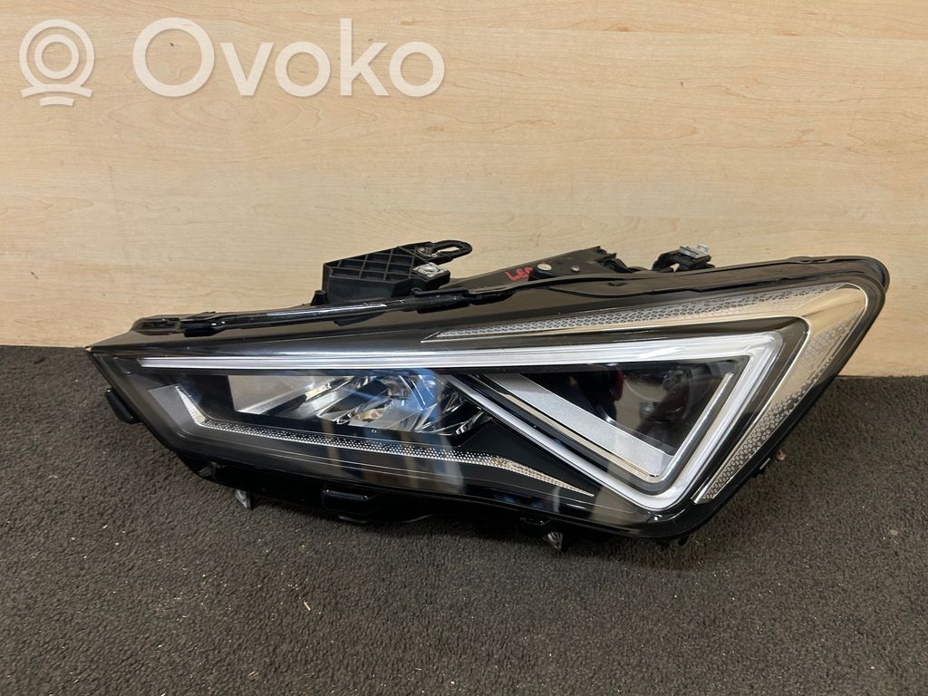 Seat Leon IV Phare frontale 