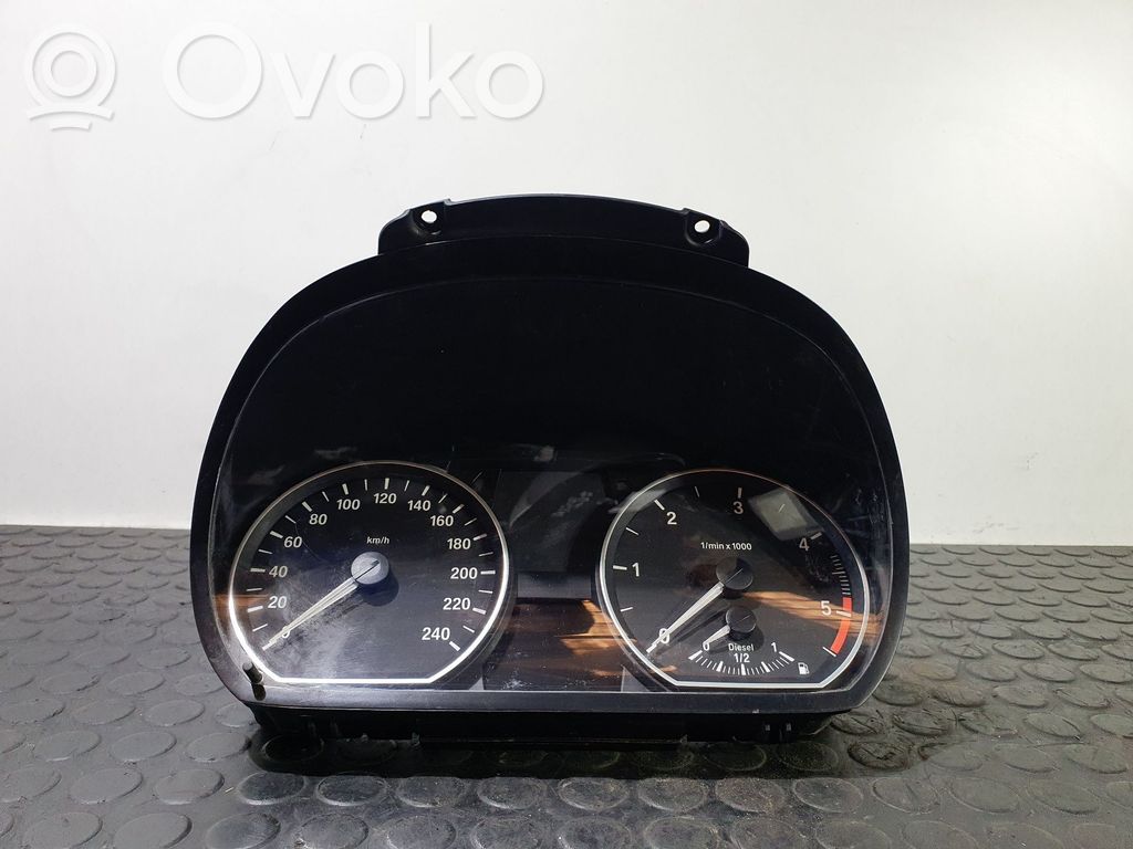 Speedometer (instrument cluster)   215460601