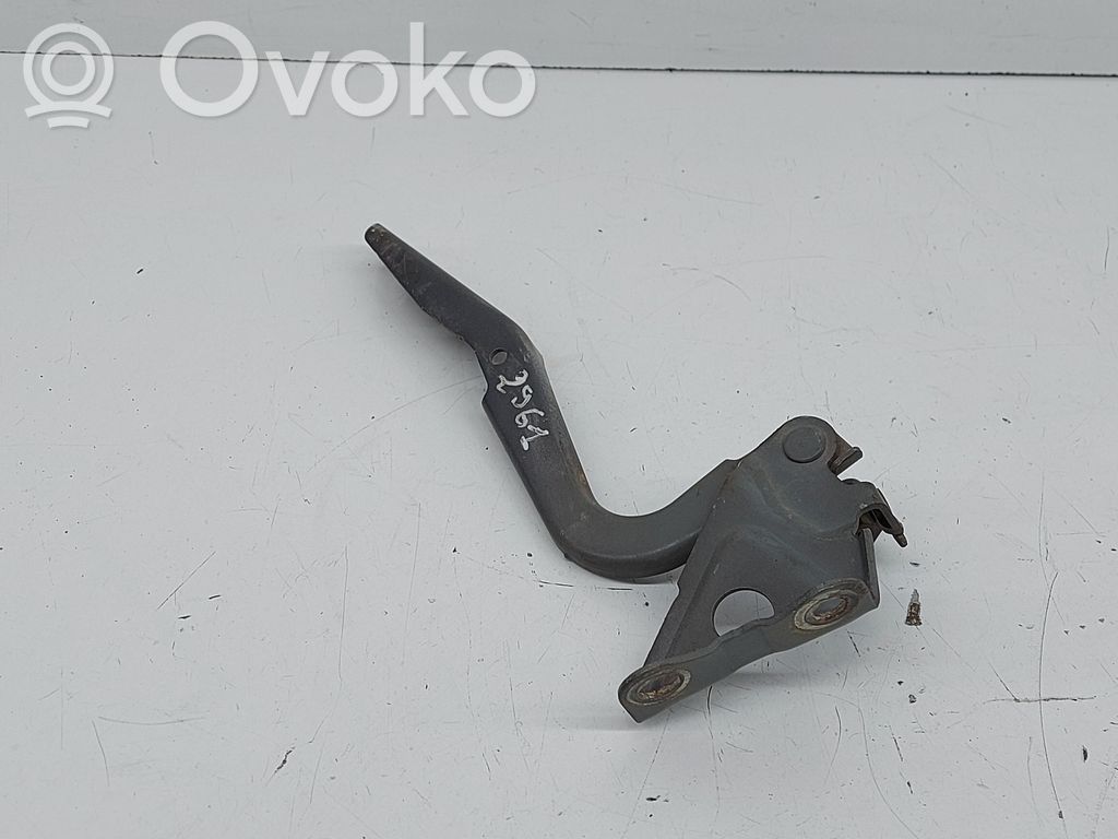 Toyota RAV 4 (XA30) Konepellin saranat 