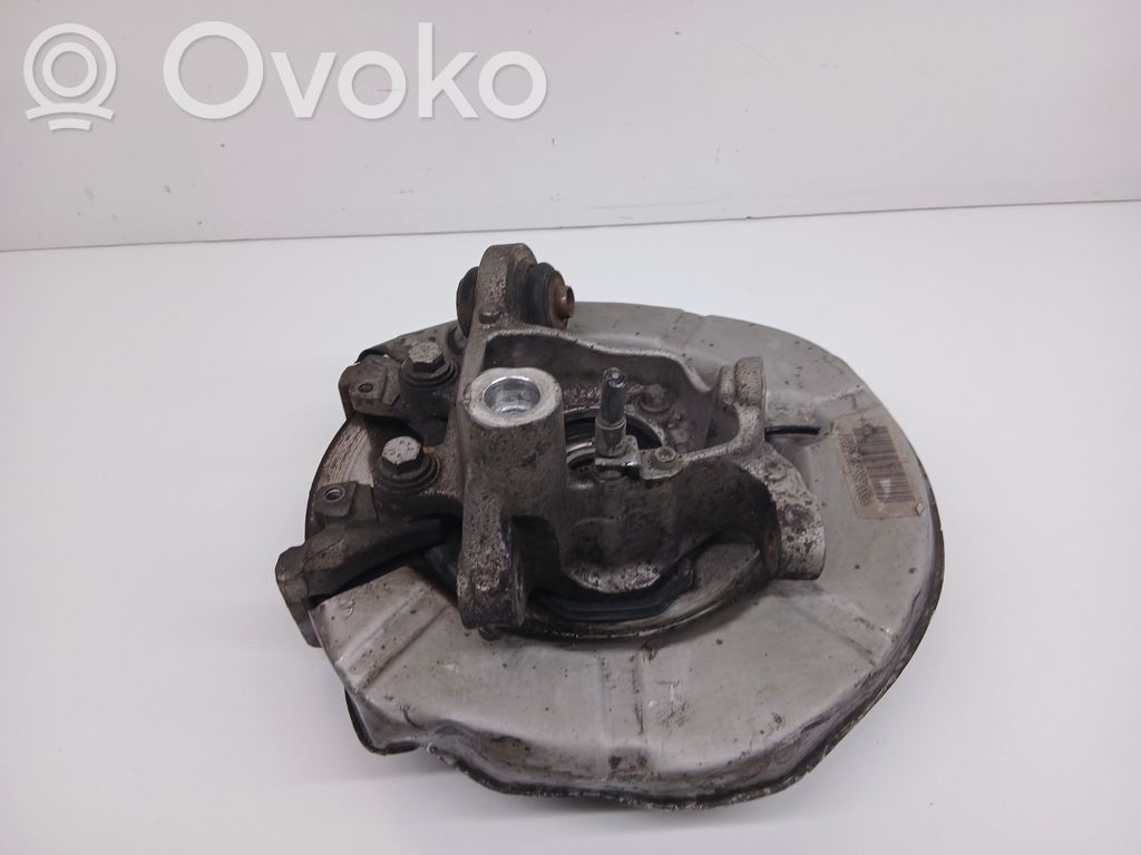 BMW 5 E60 E61 Rear wheel hub spindle/knuckle 