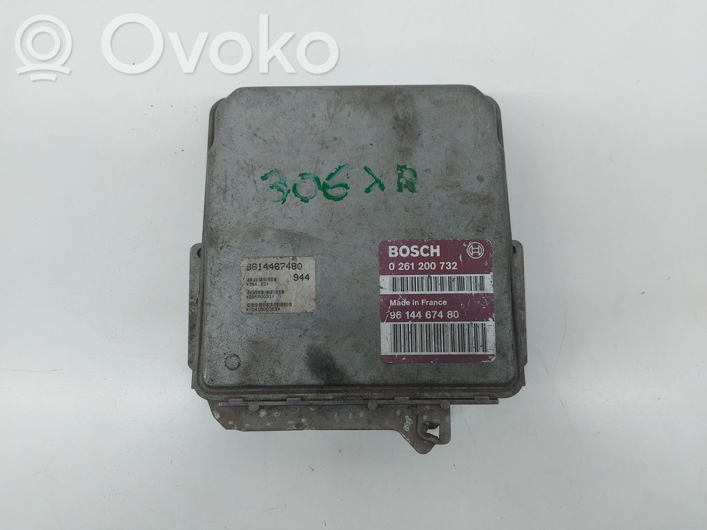 Engine control unit/module   0261200732
