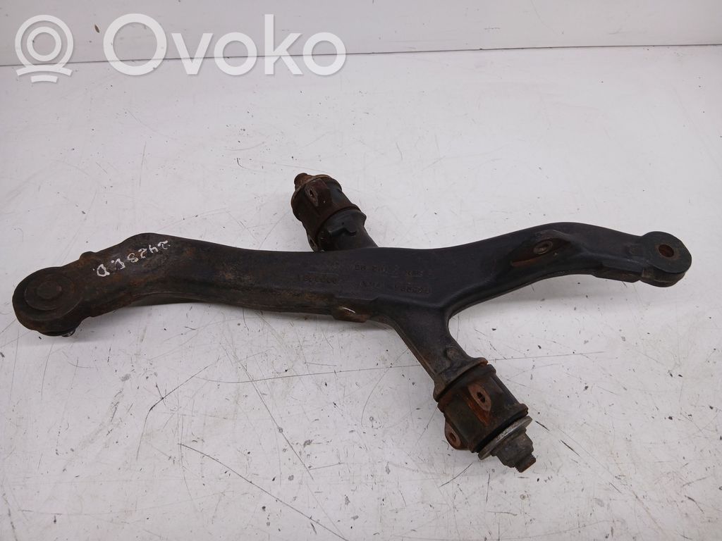 Renault Master II Querlenker Achsschenkel vorne 