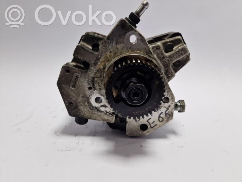 BMW 7 E65 E66 Fuel injection high pressure pump 