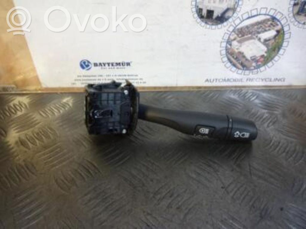 Opel Astra K Autres commutateurs / boutons / leviers 