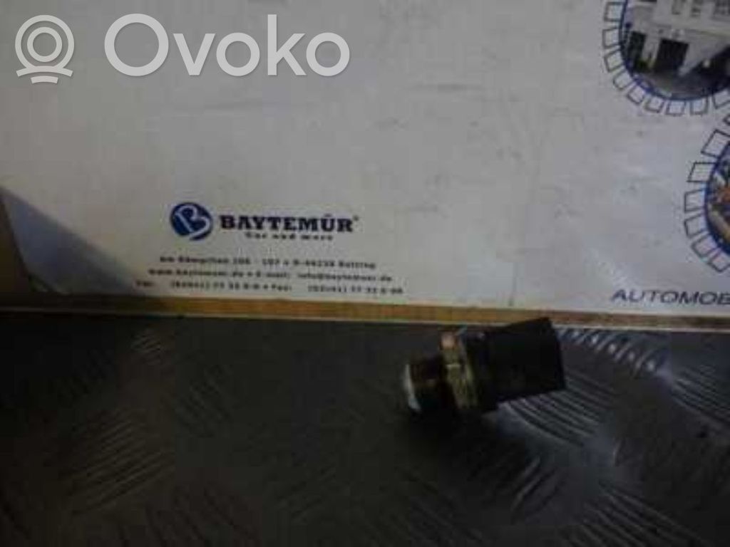 BMW 3 G20 G21 Fuel pressure sensor 